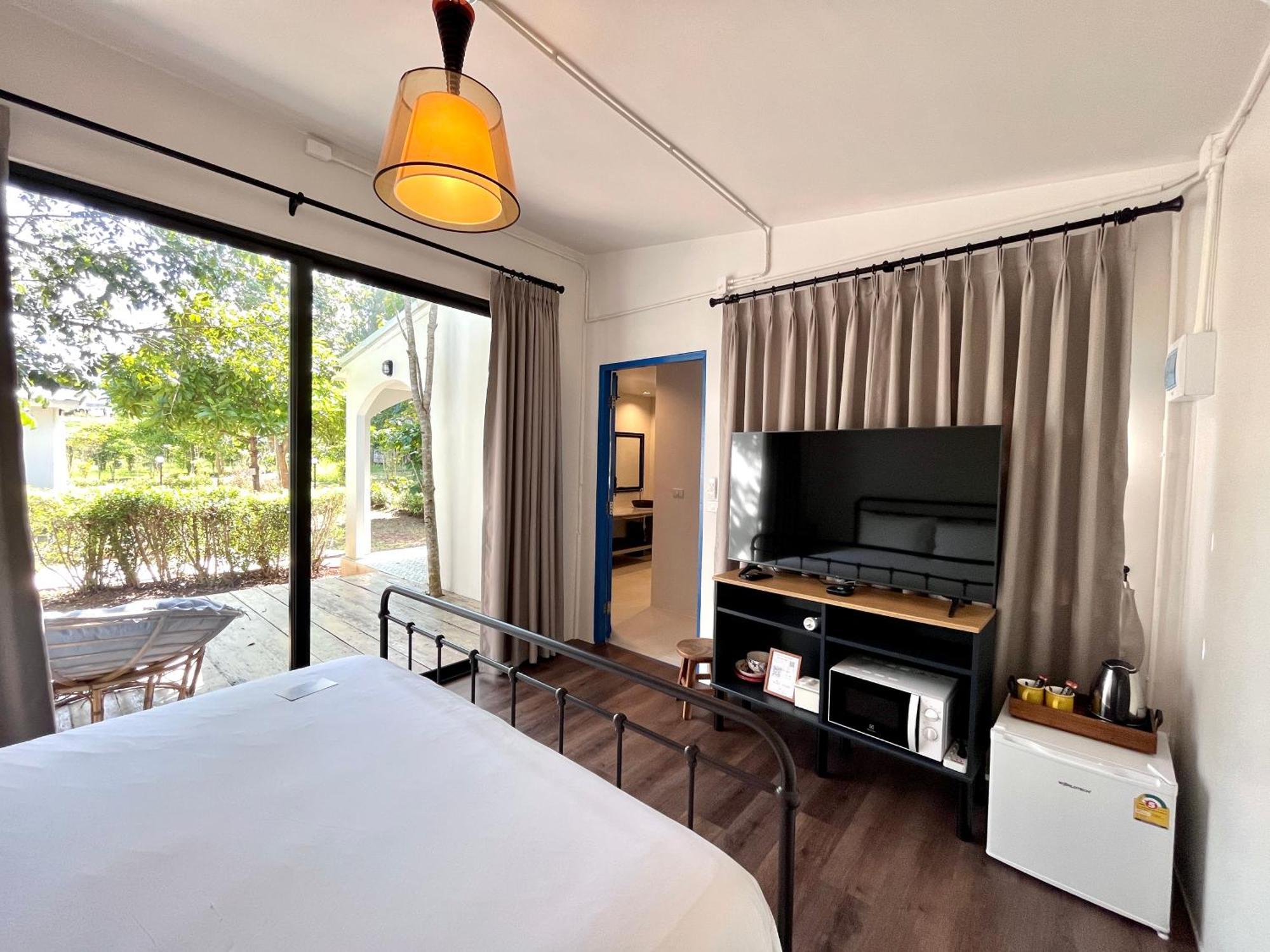 Tubtao Sleepy Hill Hotel Pong Talong Buitenkant foto