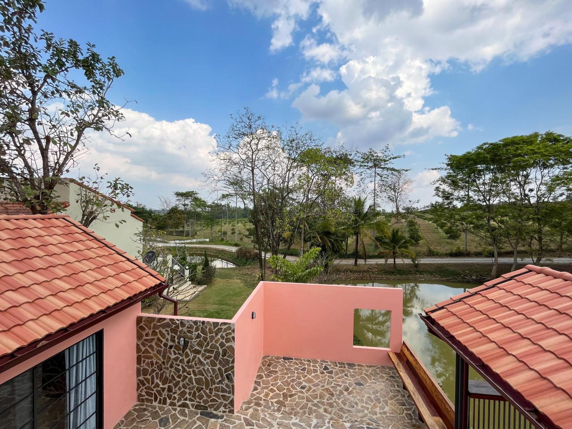 Tubtao Sleepy Hill Hotel Pong Talong Kamer foto
